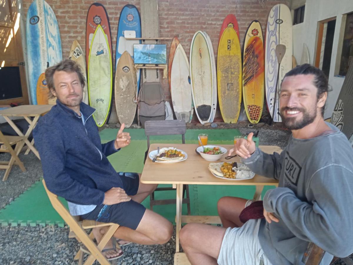 فندق Chicama Surf Camp بويرتو شيكاما المظهر الخارجي الصورة